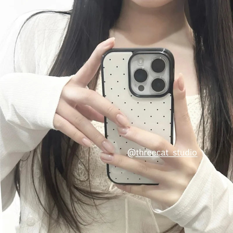 Chic Wave Dot Phone Case